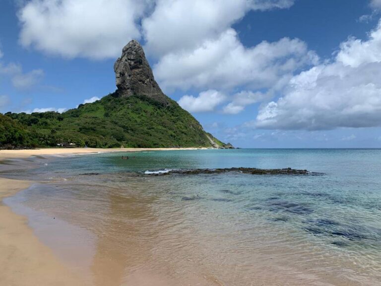 Praia da Conceição Mar Dentro Fernando Noronha